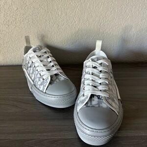 CDxKaws B23